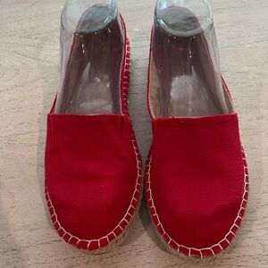 New Old Navy Classic Red Canvas Espadrilles. Size 7.
